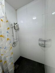 Lorong 108 Changi (D15), Apartment #560765971